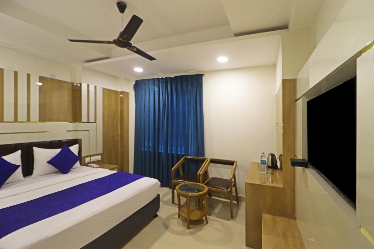 Hotel All Time Residency 뉴델리 외부 사진