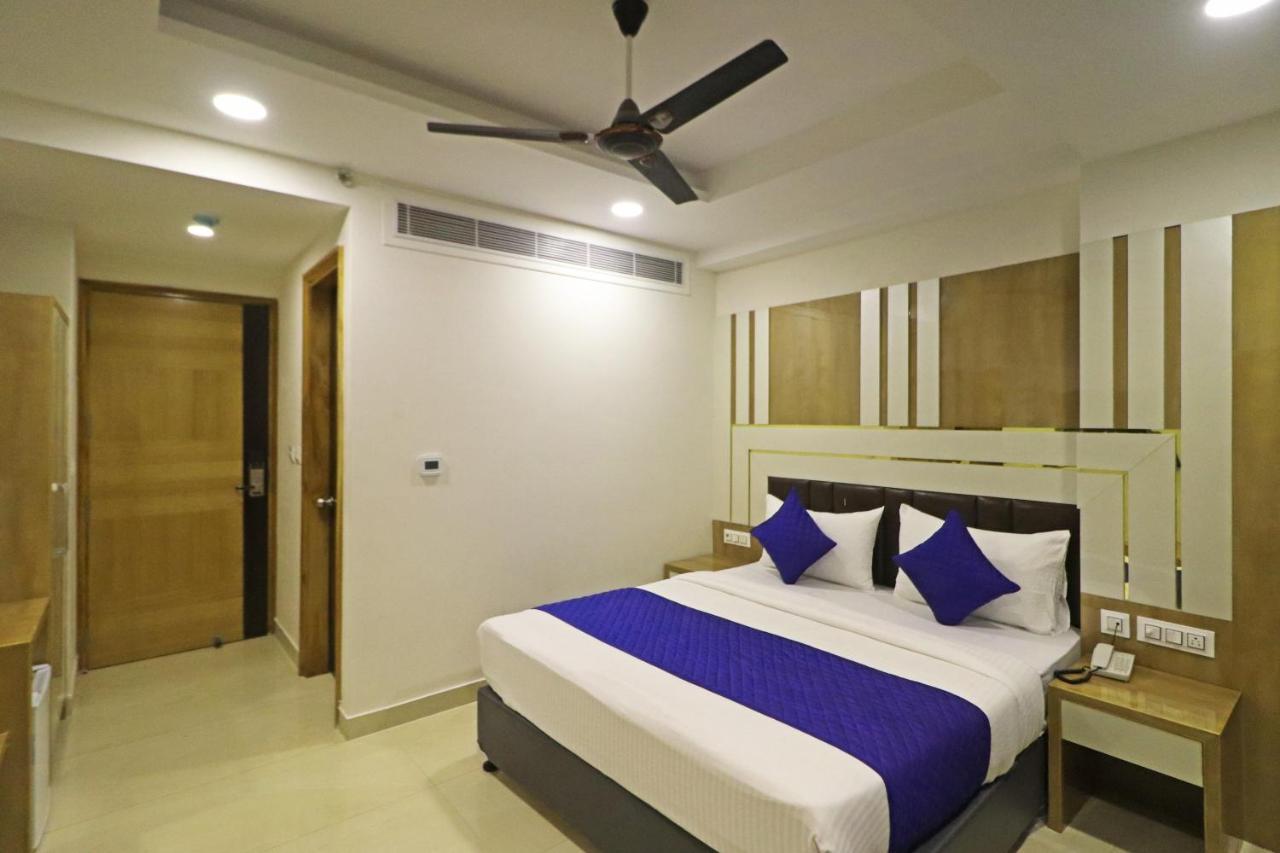 Hotel All Time Residency 뉴델리 외부 사진