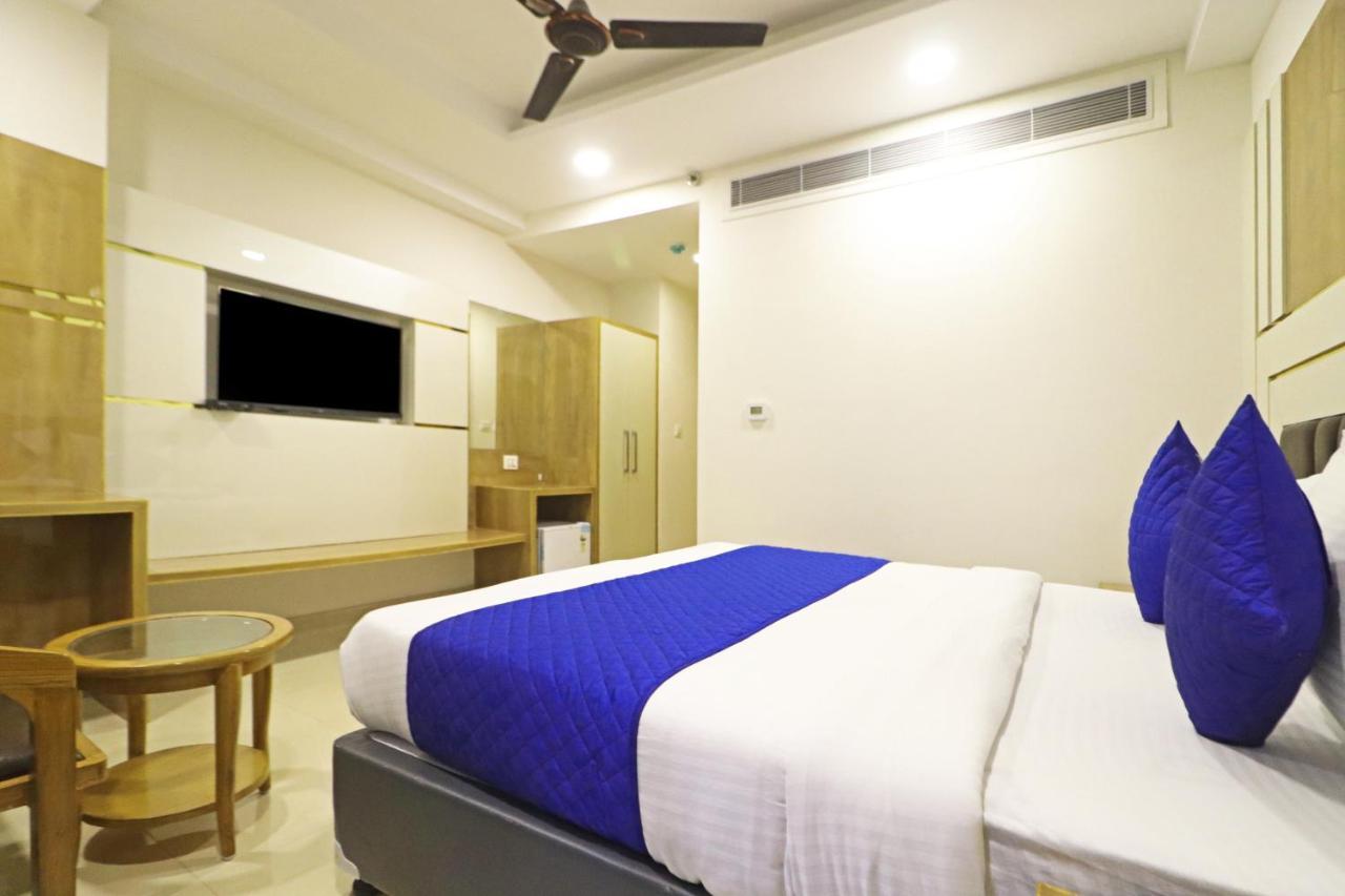 Hotel All Time Residency 뉴델리 외부 사진